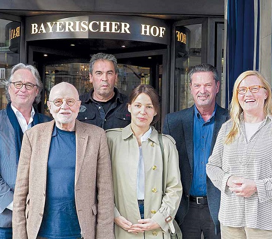 Den Fähigkeiten der Jurymitglieder (hier mit der Hauptjury 2017) vertraut Günter Rohrbach voll und ganz 