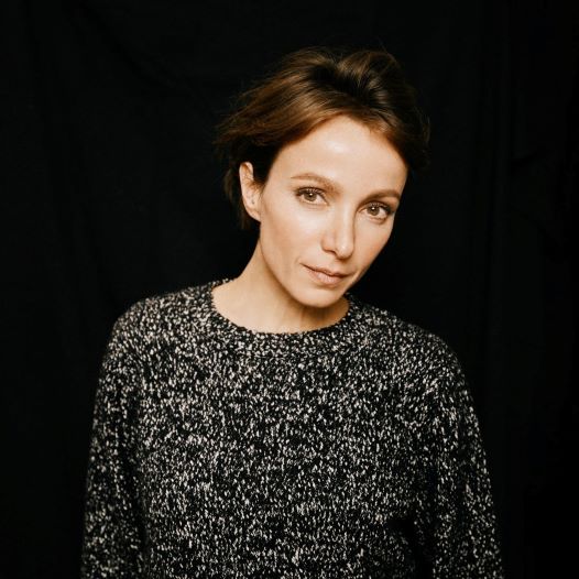 Julia Koschitz